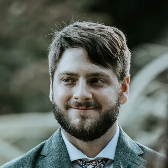 AlexConnolly FaceShot.jpg